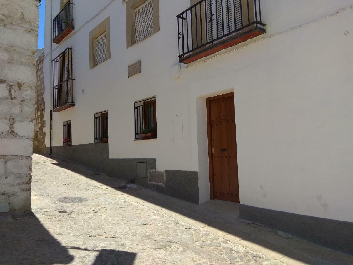 Cerro Del Alcazar Apartment Baeza Bagian luar foto